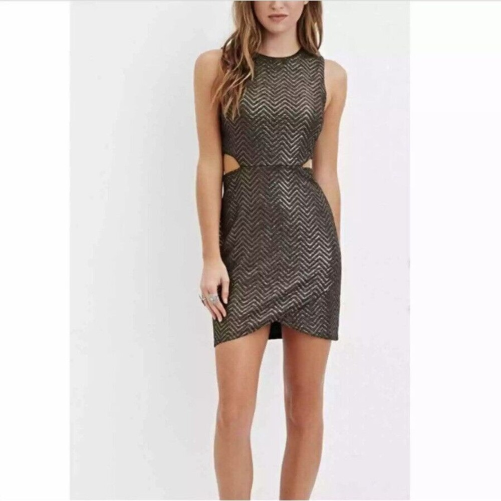 New THE MOON COLLECTION Black Gold Cut Out Mini Dress Size Small Chevron Party - Picture 2 of 12